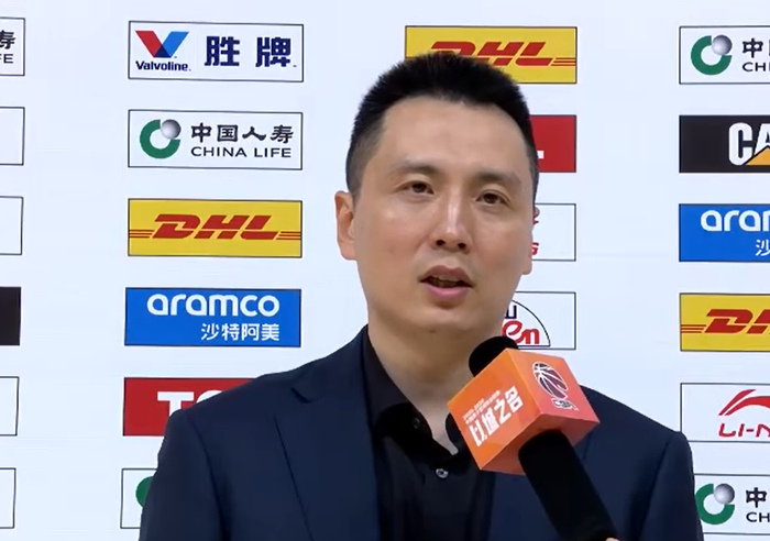 上海队豪取16连胜锁定常规赛冠军 卢伟赛后言论