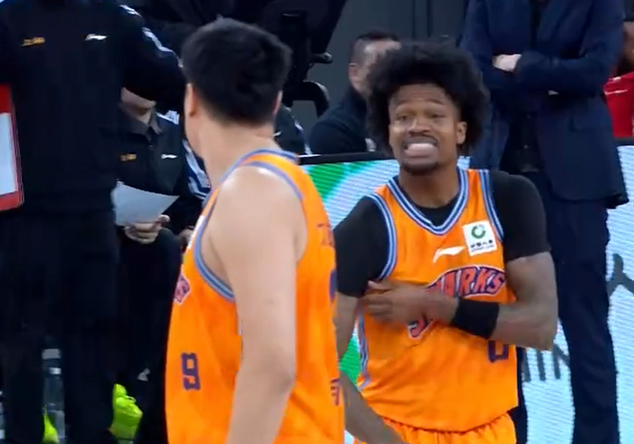 上海队豪取16连胜锁定常规赛冠军 卢伟赛后言论